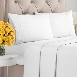 Get these hotel luxury bed sheets and sleep cool and comfortable Queen Size 4 Piece Sheet Set - Comfy Breathable & Cooling Sheets - Hotel Luxury Bed Sheets for Women & Men - Deep Pockets, Easy-Fit, Extra Soft & Wrinkle Free Sheets - White Oeko-Tex Bed Sheets